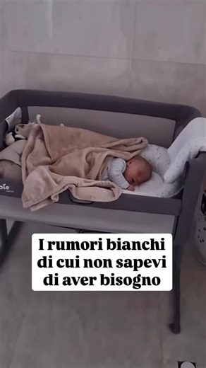 Miriam Polito| Consulente del sonno| Pedagogista Perinatale on Instagram: "Perché (alcuni) bambini riescono a dormire meglio con i rumori bianchi o rosa? Semplicemente sono stimoli sonori continui e costanti che riproducono l’ambiente uditivo intrauterino, dove il bambino ha vissuto per nove lunghi mesi. All’interno dell’utero il bambino non è mai esposto al silenzio, ascolta e percepisce tutti i rumori prodotti dal corpo della mamma, il flusso sanguigno, il suo cuore, la sua voce. Quindi il rum
