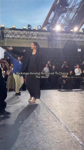 Kendall Rehearsal To Closing The L'Oreal Paris Show