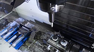 Since day 1, we have stuck by our motto “always innovate, never imitate” 👊 🛠 What do you think our next product should be? 🤔 | Sandcraft RCR