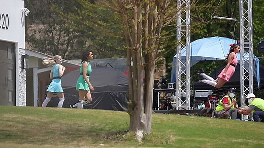 Chloe Bennet, Dove Cameron, Yana Perrault film live action 'Powerpuff Girls'