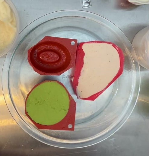 Isn’t this amazing? ￼How to Fill Molds the Right Way (Pureed Dysphagia Safe)