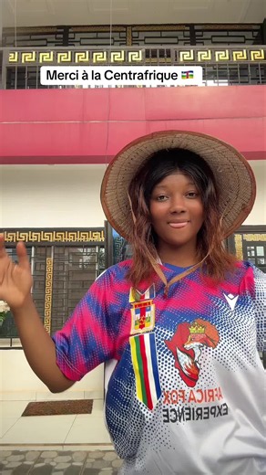 Nicole Guinée interview: Dame Nicole Mk - Merci à la Centrafrique