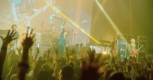 [Alexandros] の『But wait. Tour? 2022』、アリーナツアーへと続く道のりの出発点を目撃した | Musicman