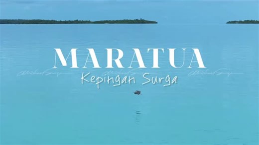 Michael Surya on Instagram: "Semalam saya menyanyikan lagu ini di hadapan Ribuan orang Maratua, pada @maratuamusikfestival senang sekali rasanya cukup banyak yang tau lagu ini dan kami bernyanyi bersama di panggung besar. Semoga lagu ini bisa memberikan manfaat promosi untuk pulau Maratua, kepingan surga di Berau @lovelyberau Kalimantan Timur, Terimakasih kepada pak Kadispar Berau untuk kesempatannya mengizinkan menampilkan lagu ini di event luar biasa ini di maratua. Cc ibu Bupati @srimaksir iz