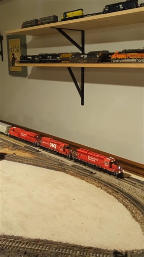 Midwest Railroads | It's classic EMD'a for me. These two are from Bowser. #trains #railroad #modeltrains | Instagram
