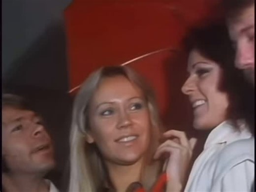 Agnetha Fältskog & Anni-Frid Lyngstad on Instagram: "ABBA in Japan, 1978 🇯🇵 In 1978, ABBA traveled to Japan for a promotional trip 🤍They stayed there for about 10 days and even filmed a TV special - ”ABBA in Japan” 🤍 #abba #1978 #1970s #sweden"