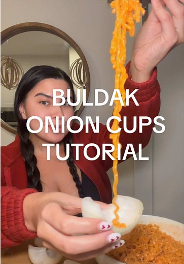Delicious Buldak Onion Cups Tutorial