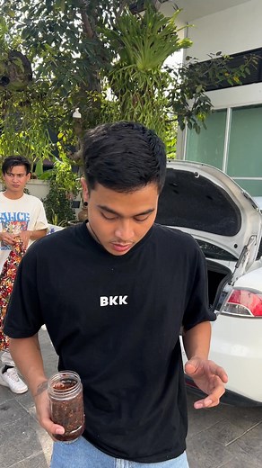 Today we’re going to visit Pah Ter Ler and brother Bank Mahout | FG Fame