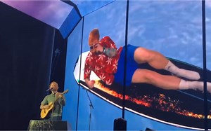 Ed Sheeran - I Don’t Care - Full Version @ Lyon, France.