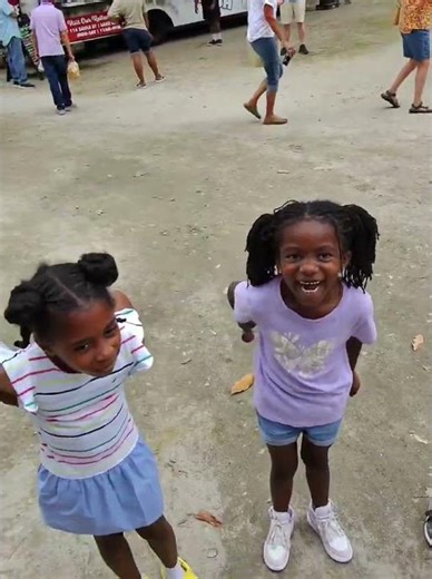 Spooned kids @scottcountyfairofficial239 #spooned #getspooned #spoonman #musicalspoons #busking