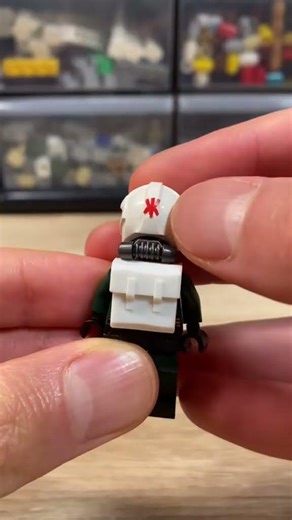 Building Traumateam in lego #legomoc #legominifigures #afol #fyp #traumateam #cyberpunk