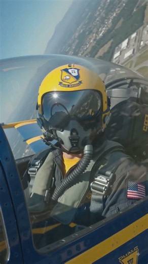 BLUE ANGELS: The Most INSANE Pilots in the World? 😱✈️🇺🇸 #agvtech #adrianogarcia #technology
