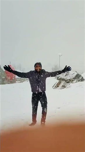 Snow Fall❄️, Koksar, Himachal Pradesh, India 🇮🇳