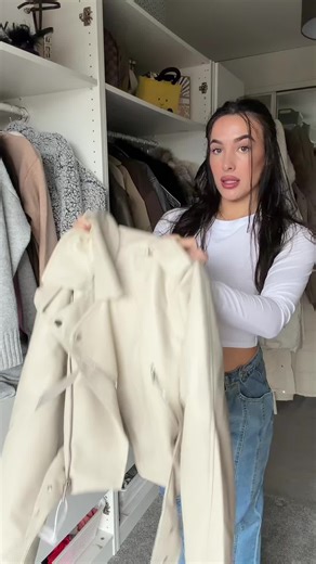 Stylish Leather Jacket Outfit Ideas for Every Occasion