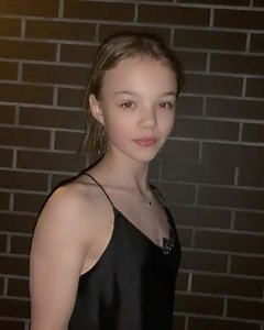 Maria Abramova on Instagram: "🖤 #manyabramova"