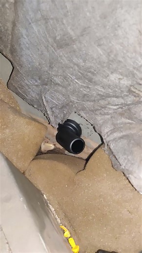 Range rover sport sunroof drain tube connector replace.#automobile #shorts #youtubeshorts #downpipe