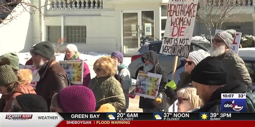 Reproductive rights rally held outside Brown County Courthouse