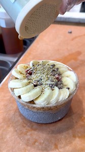 321K views · 10K reactions | Our Chia Seed Pudding isn’t just delicious—it’s packed with omega-3s for brain health, fiber for digestion, and antioxidants to keep you glowing! Grab yours today and taste the benefits! ✨籠 #islandbodega #chiapudding #chía #bananas #fruitarian #healthyeatinglifestyle #chiapudding #strawberrys #cerritos | Island Bodega | Facebook