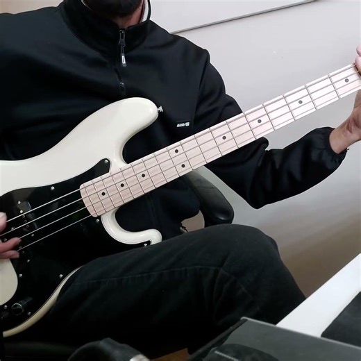 THE OFFSPRING SELF ESTEEM BASS