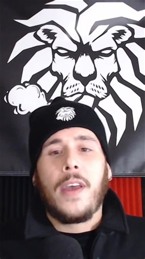 TheDNazChannel on Instagram: "Halley's Comet: Seen every 75 years, once seen as an omen, now possibly the Star of Bethlehem. A celestial wonder across time. #HalleysComet #Astronomy #SpaceFacts #Comets #StarOfBethlehem #Cosmos"