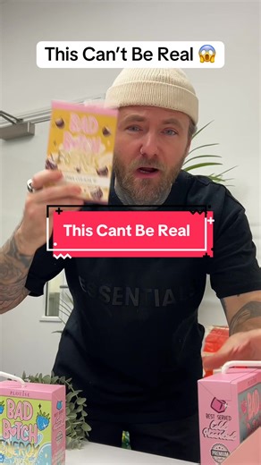 This Plouise Glitch Can’t Be Real 😱 #plouise #plouisejuiceboxes #makeup #TikTokMadeMeBuyit #spotlight