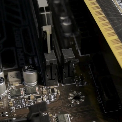 💡 𝐃𝐢𝐝 𝐘𝐨𝐮 𝐊𝐧𝐨𝐰? Even 𝘀𝗲𝗰𝗼𝗻𝗱-𝗵𝗮𝗻𝗱 𝗥𝗔𝗠 𝘂𝗽𝗴𝗿𝗮𝗱𝗲𝘀 can make your PC run smoother instantly! ⚡💻 Kung napapansin mong mabagal mag-load ang apps, matagal mag-boot up, o nagha-hang kapag maraming browser tabs, baka 𝗥𝗔𝗠 𝘂𝗽𝗴𝗿𝗮𝗱𝗲 lang ang solusyon mo! 😎 At 𝗵𝗶𝗻𝗱𝗶 𝗺𝗼 𝗸𝗮𝗶𝗹𝗮𝗻𝗴𝗮𝗻𝗴 𝗴𝘂𝗺𝗮𝘀𝘁𝗼𝘀 𝗻𝗴 𝗺𝗮𝗹𝗮𝗸𝗶 — minsan, affordable second-hand RAM modules are all you need to give your old PC or laptop a big performance boost. ✅ Faster multitasking 