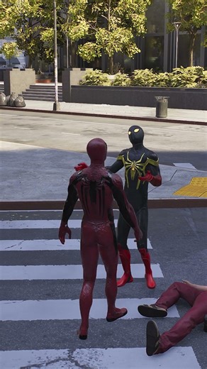 Spidermen Hug Is Probably The Best Emote in Spiderman 2