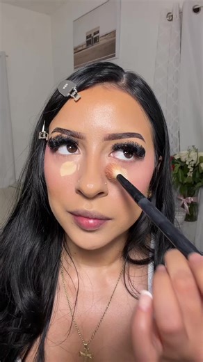 Mastering Concealer Blending Techniques