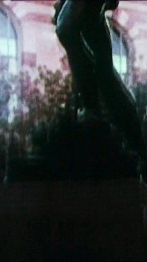 USC Football Coach, John Robinson, once called Marcus Allen "the greatest player I ever saw." Today, we celebrate the College Football Hall of Fame and Pro Football Hall of Fame halfback's birthday! 🎉 #FightOn✌️ #USC #Trojans #MarcusAllen #CollegeFootballHallofFame | College Football Hall of Fame