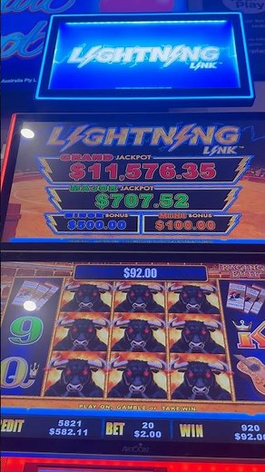 FREE SPINS IN RAGING BULL #casino #casinogames #slot #shortvideo