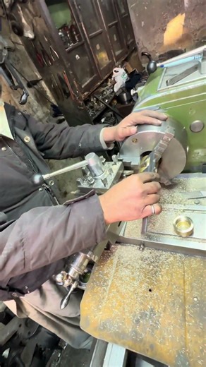 Parting tool use in brass shaft cut off in lathe machine