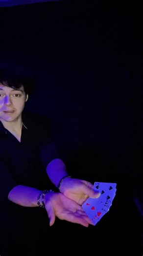 The Greatest Hypnotist: Mastering Mind Tricks