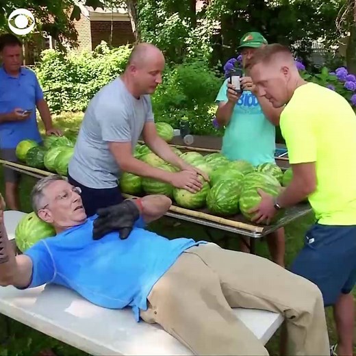 234K views · 713 reactions | A New York City man sliced 27 watermelons in half on his own stomach in 60 seconds this week, setting a new Guinness World Record: https://cbsn.ws/2Ltvqig | CBS News | Facebook