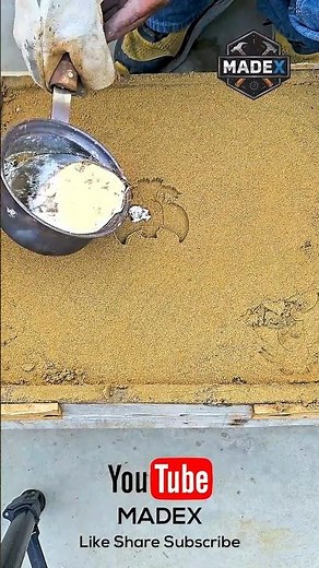 Liquid Fire! 🔥 Molten Lead Sand Casting