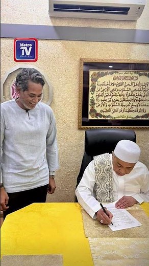 Khairy serah surat rayuan kembali masuk UMNO