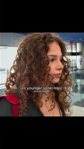 OLDER SISTER VS YOUNGER SISTERS 😂