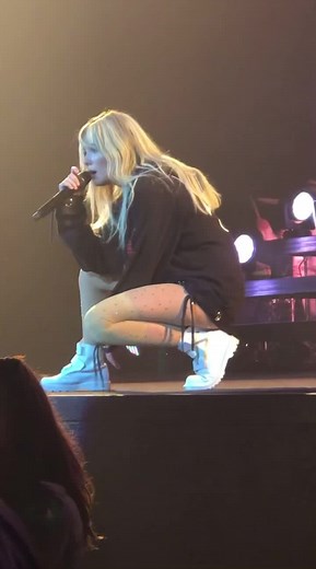 Hurricane #elfitup #halsey #halsey_fanpageiichliwp #fyp #halseyfan #halseymusic #halseyinsoul #halseyfanpage #halseyperformances #halseysongs #viral #halseyedits #halseyedit @halsey