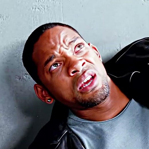 I, Robot (2004) – This Robot Has Developed Self-Awareness 🤖 | Will Smith Sci-Fi Action | Jectroe