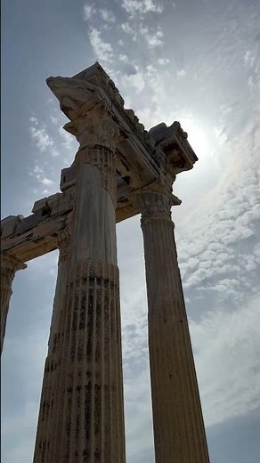 The Ancient Optical Trick Called Entasis!