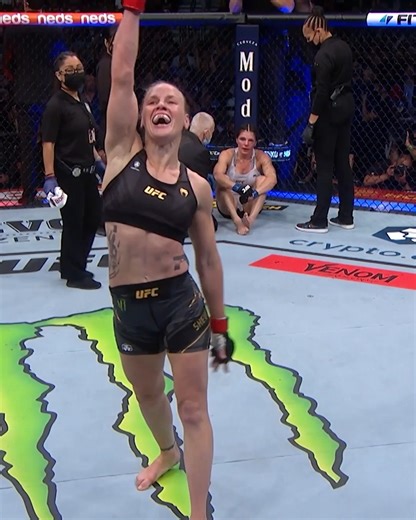 Bullet's on a different level! 🎯 Valentina Shevchenko seeks to extend her reign as she clashes with Zhang Weili at the #VeChain #UFC322 co-main! | UFC