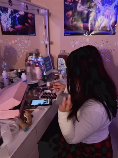 Exploring Trending Sounds for Lip Syncing