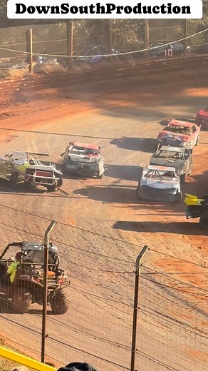 ‼️ TEMPERS GETTING 🔥 here at Toccoa after the Stock 4 Division 🔥‼️🚨. ( November 9th 2025) #racing #Georgia #Toccoa #DownSouthProduction #November #sunday #reelsviralシ #fypviralシ #trendingreels #fypシ #Tempers #SouthCarolina | Down South Production