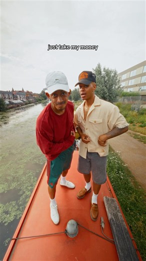 Livin’ the dream in the wick ☀️ #rizzlekicks