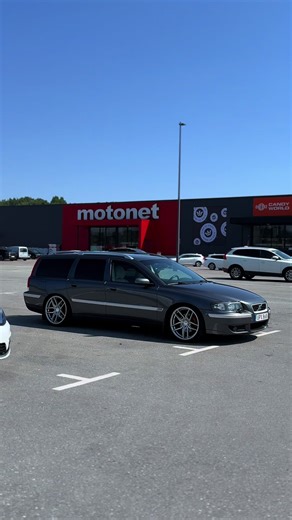 Får bli lite gamla klipp från i somras på pärlan🤩#volvo #v70n #titaniumv70 #rfront #fyp