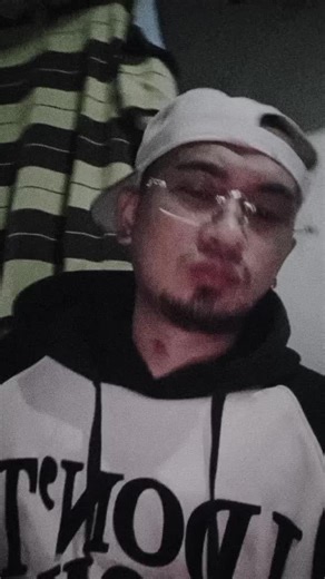 Mr.ClicK💎🥶🧊🌐 (@cristianclick)’s videos with original sound - its_pinkyyy - iced coffee:)