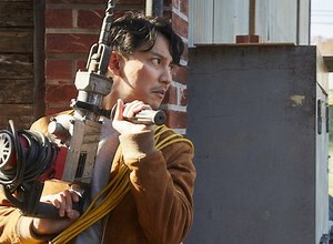 映画『感染家族』予告編