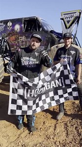 Congratulations to Son Uva Digger powered by Hoonigan for clinching the Stadium Series Yellow Championship 🏆 | Monster Jam