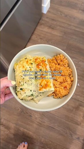 15 minute salsa verde enchiladas! 🍋‍🟩