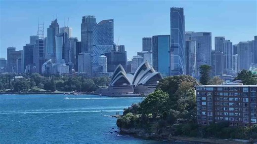 How Australia’s harsh landscape keeps its population low