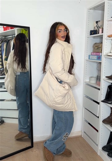 Get dressed with me! Shop GLOWMODE and use code: lucyA22 to get 15% off!! Search id: 192792821 #glowmode #GLOWMODEjacket @Glowmode ad #getdressedwithme The Comments section directs viewers to search: - Brand: Glowmode - code: lucyA22 - Search id: 192792821 Bio code for a while after posting (if you are willing to put on): Shop GLOWMODE and use code: lucyA22 to get 15% off www.shopglowmode.com